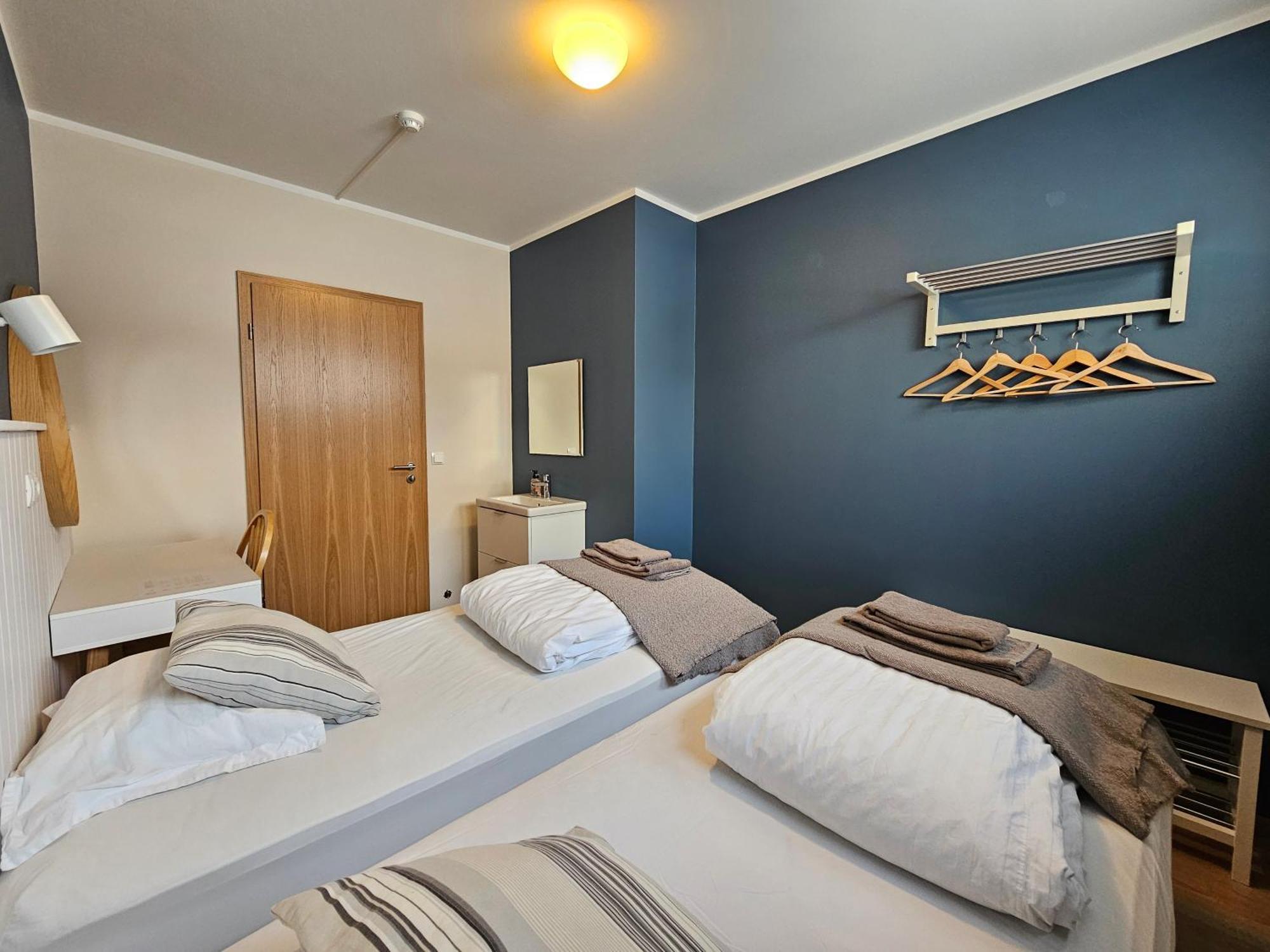 Hotel Laugarholl With Natural Hot Spring Holmavik Buitenkant foto
